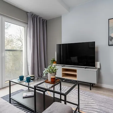 Citycenterapartments-11/19 *